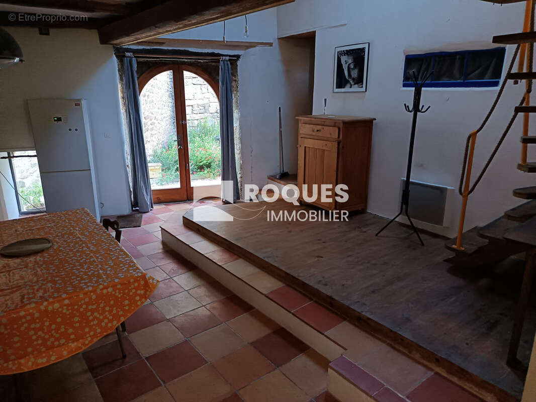 Maison à ROMIGUIERES