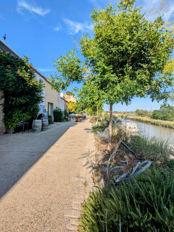 Maison à PARAZA