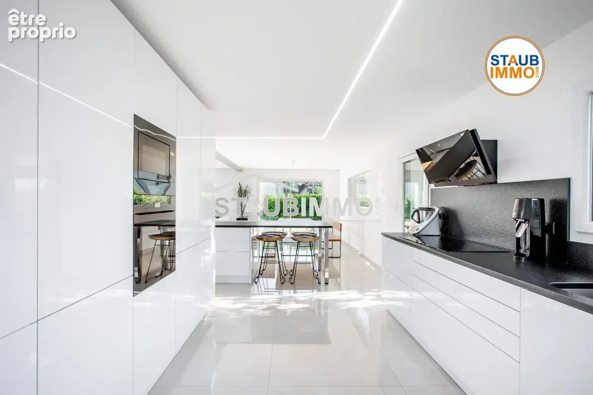 Maison 13 pièces 453 m² à vendre à Attenschwiller (68220) - photo 7