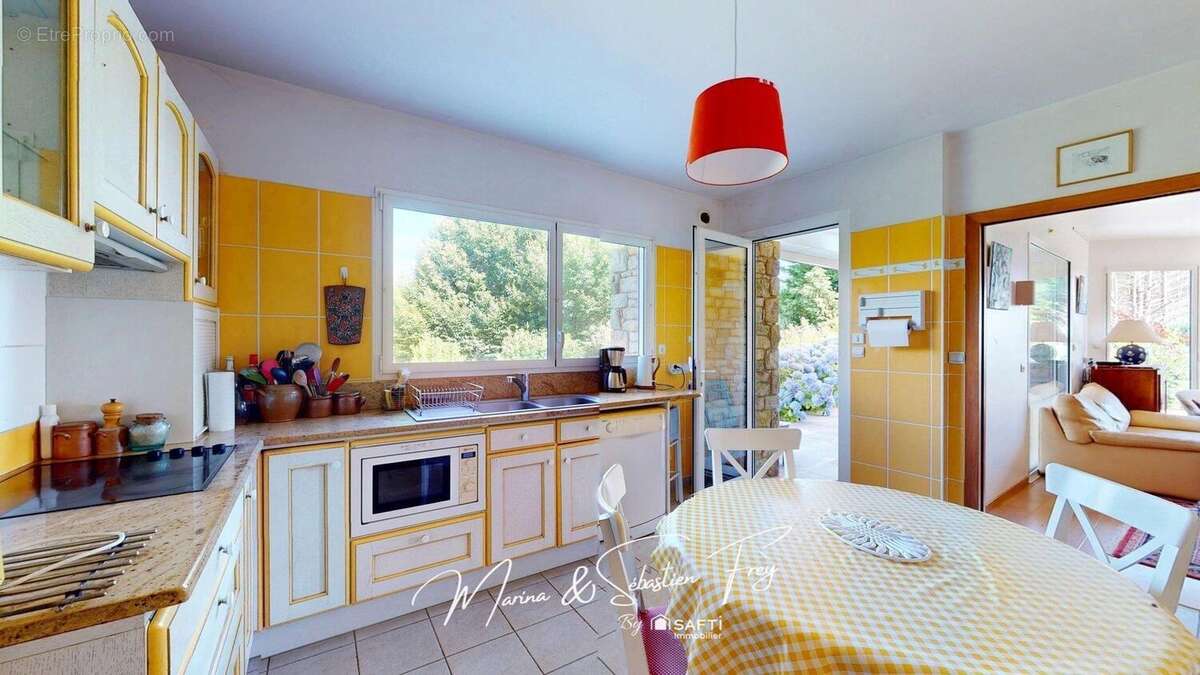 Maison 180 m² à Trevou-Treguignec  - photo 7