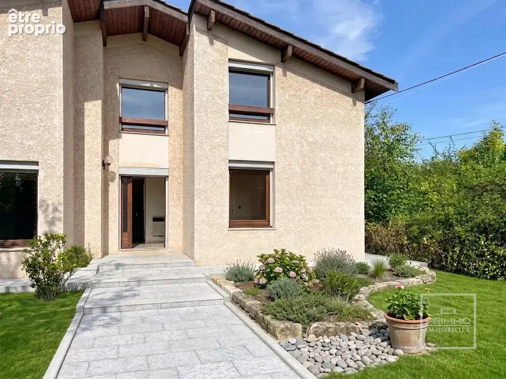 SAINT DIDIER AU MONT D'OR, Maison de 146m² sur 1523m² de terrain clos sans vis à vis - photo 7