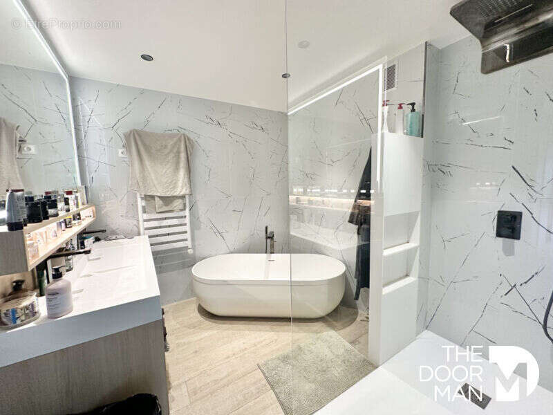 Appartement à LE CHESNAY