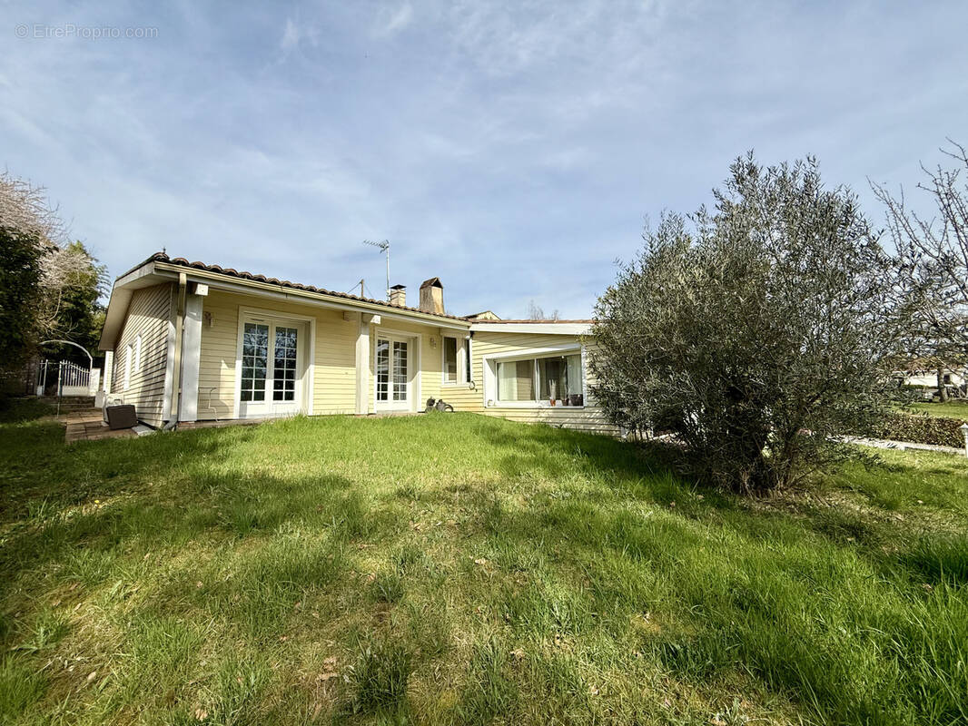 Maison à SAINT-PAUL-SUR-SAVE