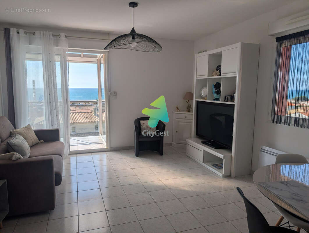 Appartement à FLEURY