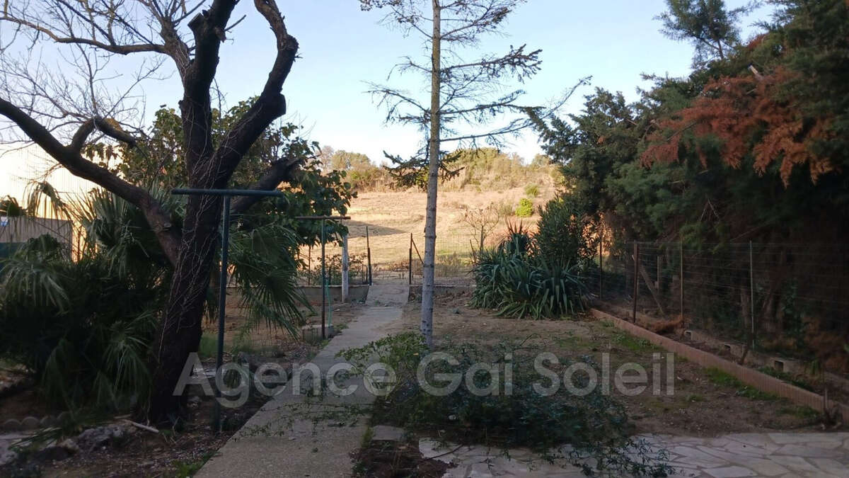 Maison à NISSAN-LEZ-ENSERUNE