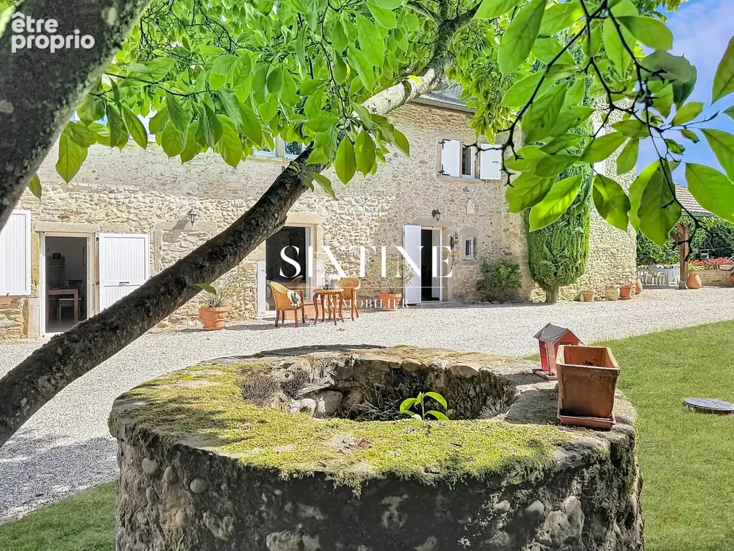 Maison 7 pièces 260 m² à vendre à Bourgoin-Jallieu (38300) - photo 3