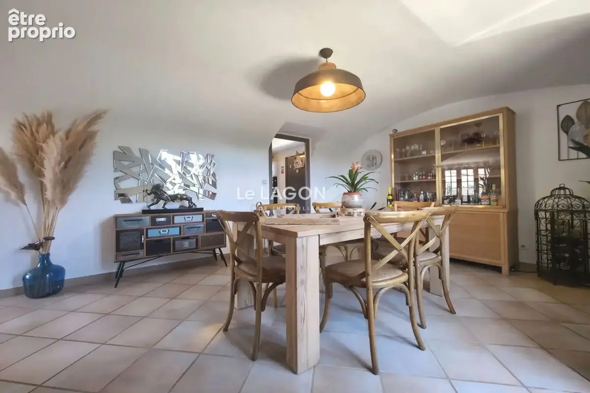 Maison 147 m² à Saint-Cyprien  - photo 2