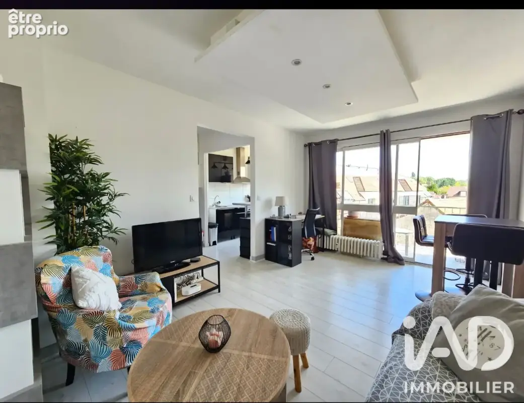 Photo 1 - Appartement à EPERNON