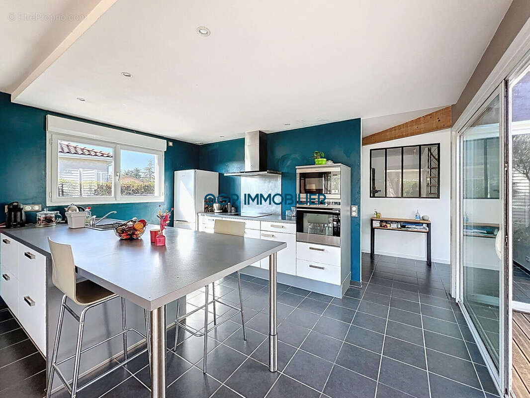 Maison à SAINT-SULPICE