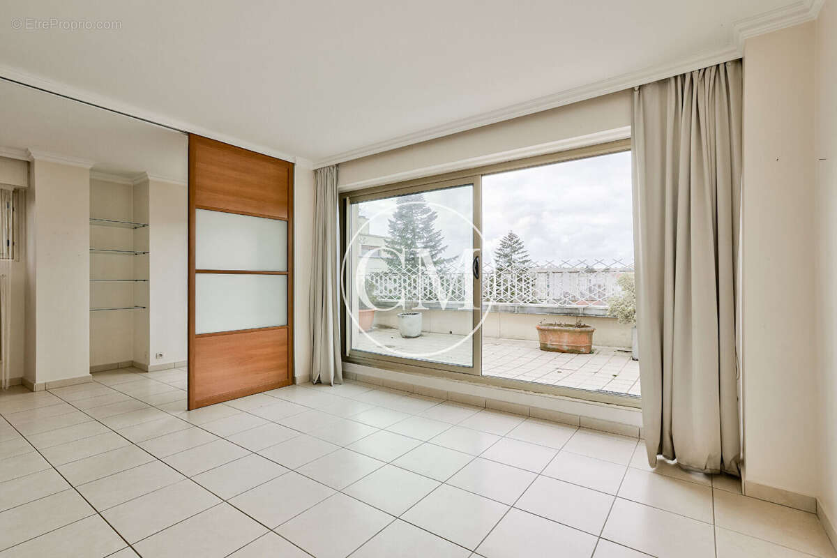 Appartement à VERSAILLES