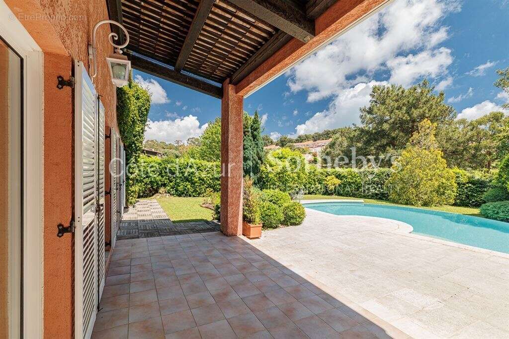 Maison à VILLENEUVE-LOUBET