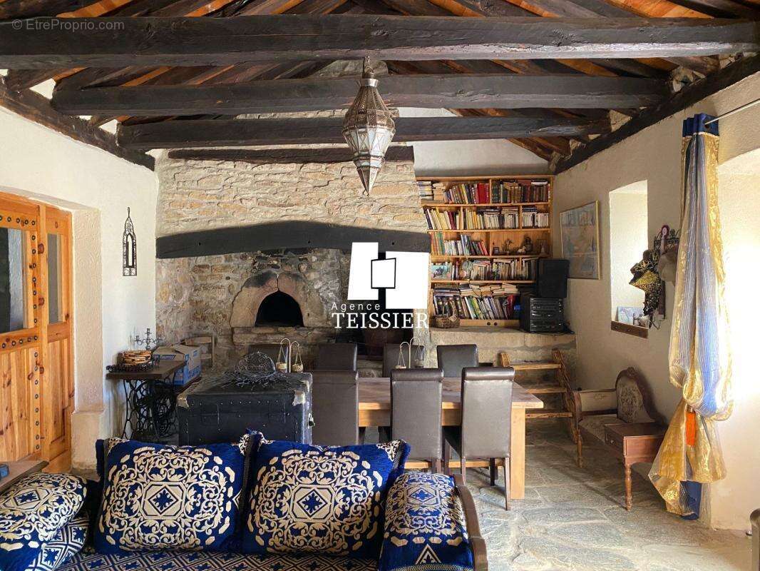 Maison à BORDEZAC