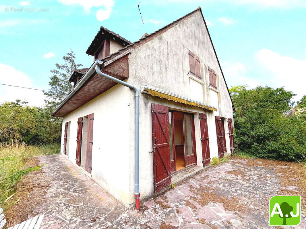 Maison à GARENNES-SUR-EURE