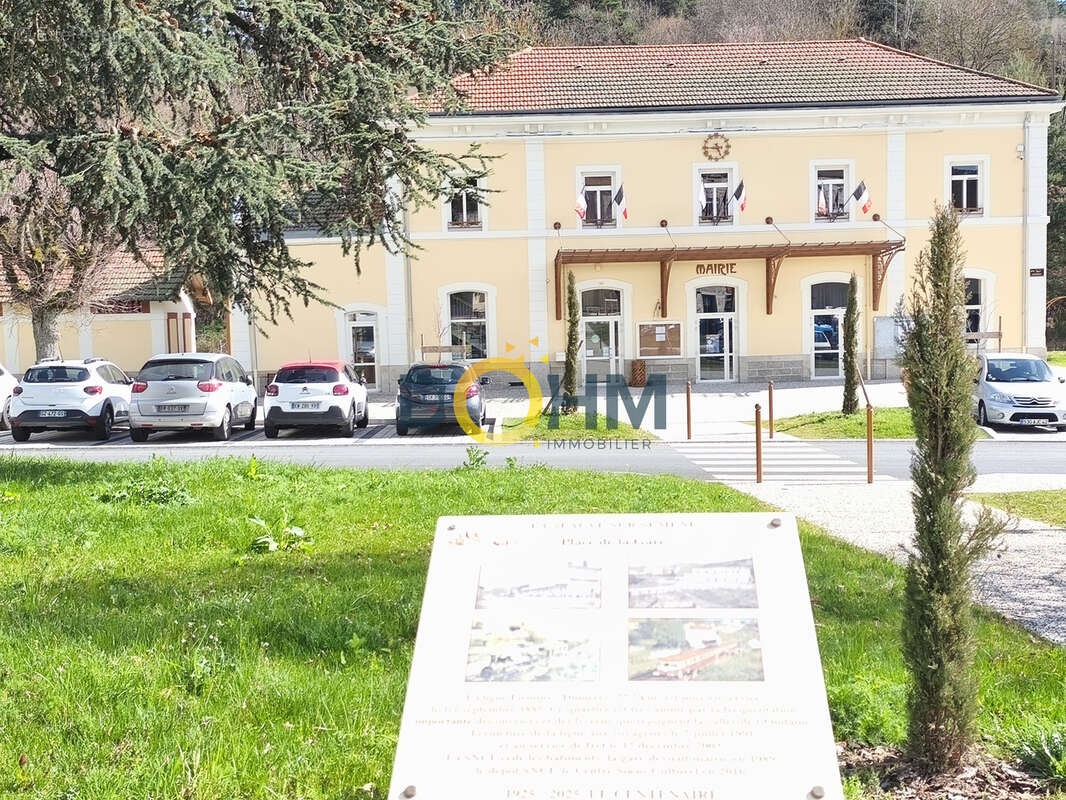 Maison à LA SEAUVE-SUR-SEMENE