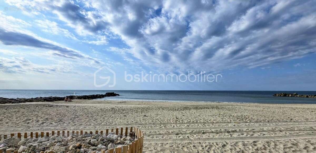 Palavas les flots appartement t3 renove vue mer dernier etage terrasse - photo 3