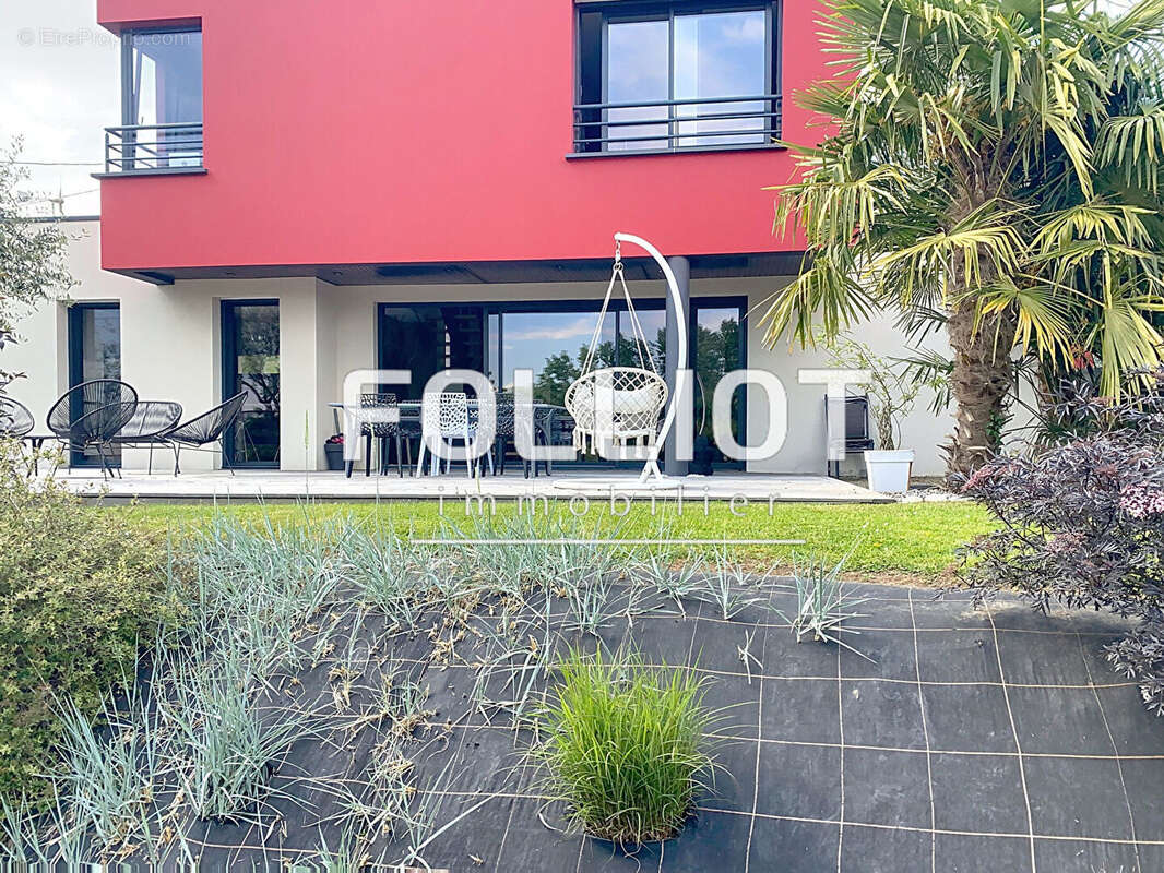 Maison à SAINT-GEORGES-DES-GROSEILLERS