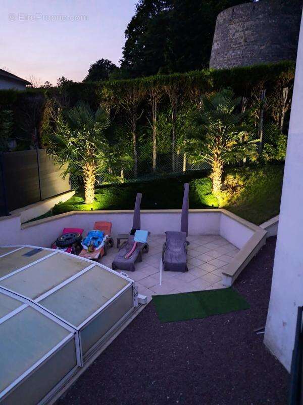 Maison de 7 pièces de 150 m² à Saint-Brice - photo 22