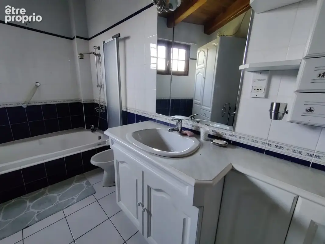 Maison 4 pièces 115 m² à vendre à Bonnes (86300) - photo 9