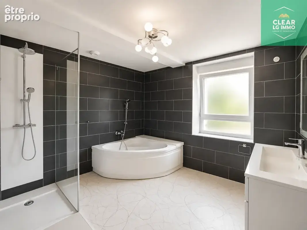 Maison familiale rénovée 7 pièces avec jardin de 160 m2 - photo 4