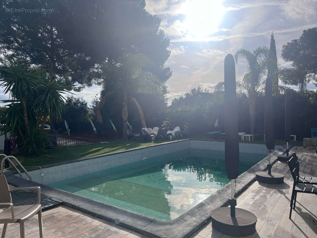 Maison à LA VALETTE-DU-VAR