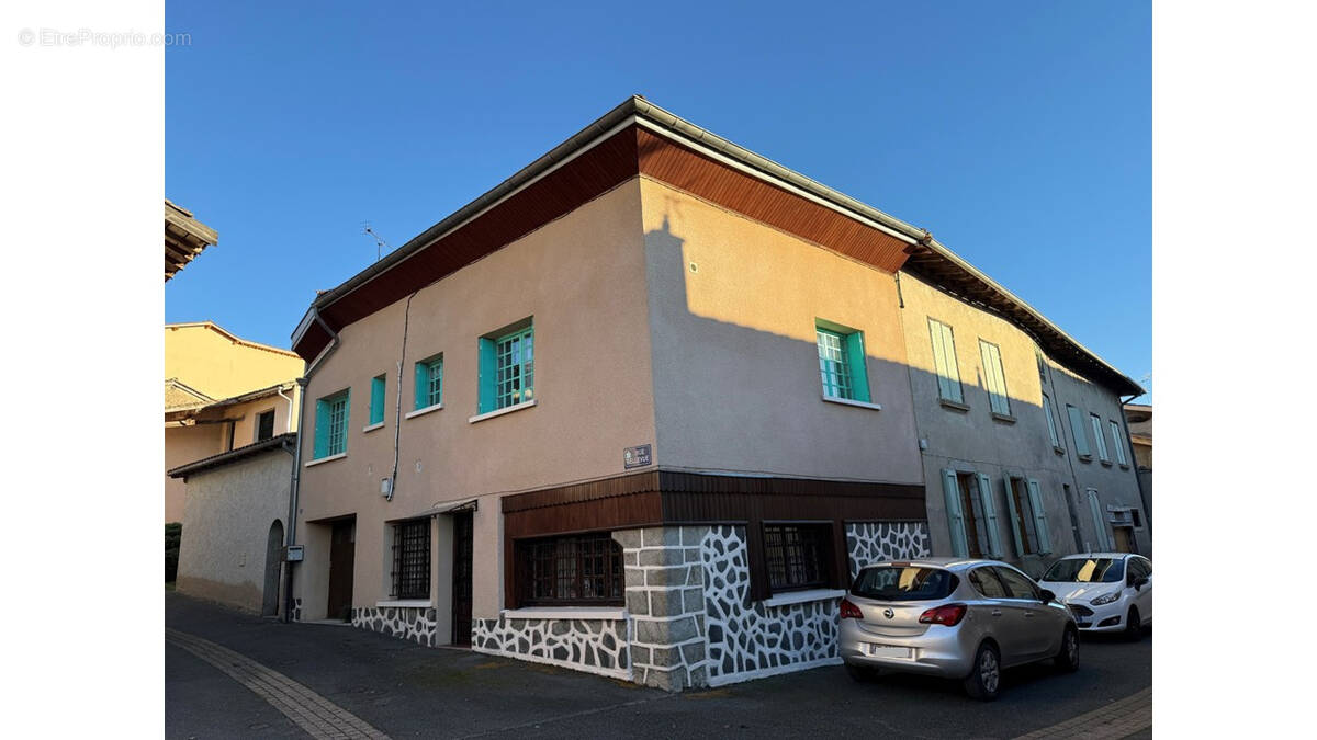 Maison à SAINT-GERMAIN-LAVAL