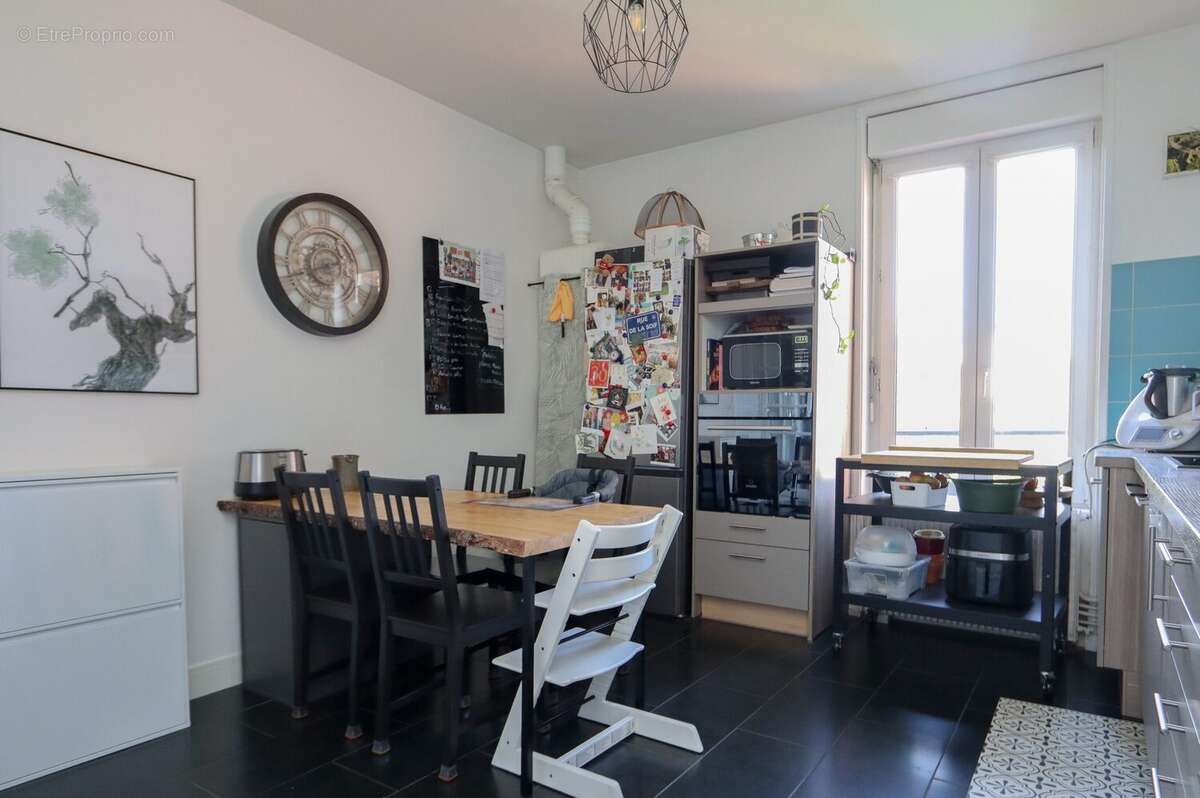 Appartement 98 m² à Orleans  - photo 5