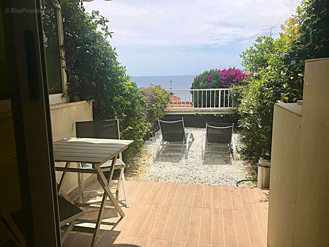 Appartement à ROQUEBRUNE-CAP-MARTIN