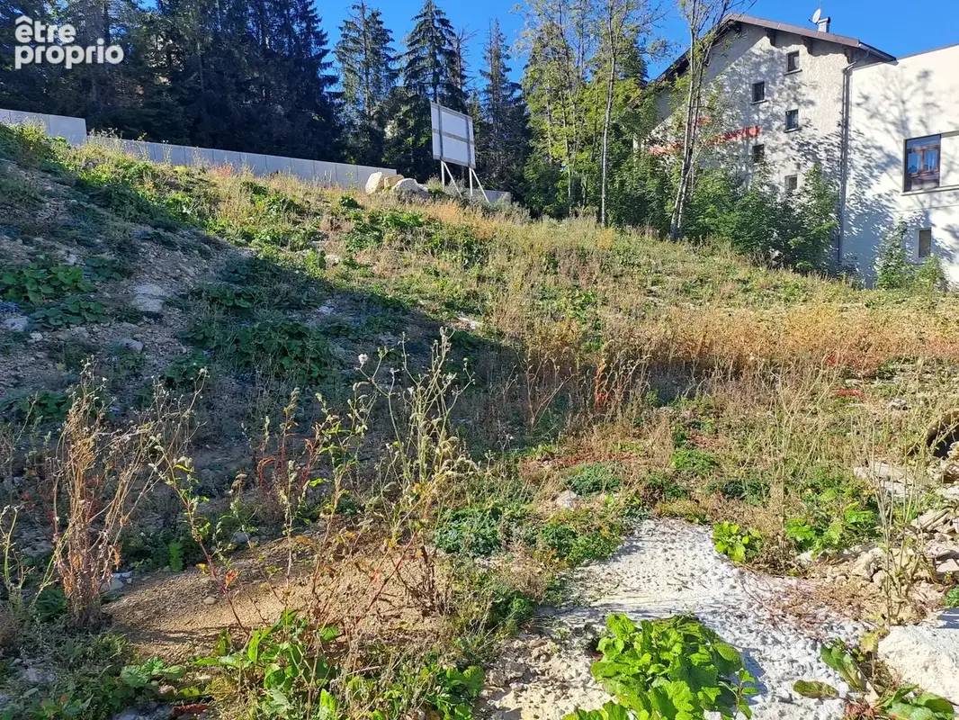 LES ROUSSES : Terrain constructible au cœur du village - photo 5