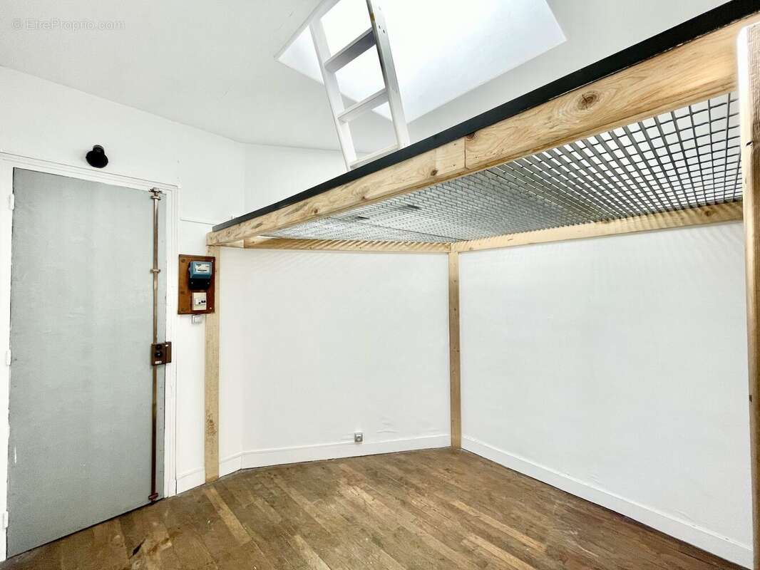 Appartement à PARIS-9E