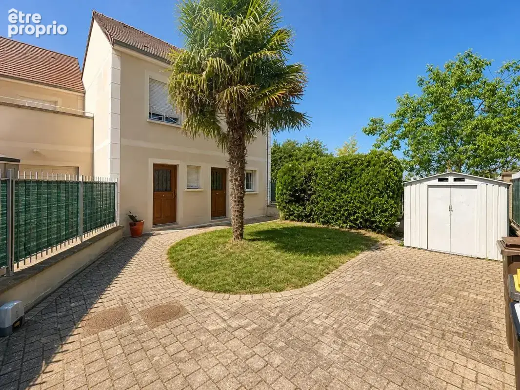 Maison de 5 pièces de 100 m² à Saint-Cyr-l'École - photo 10