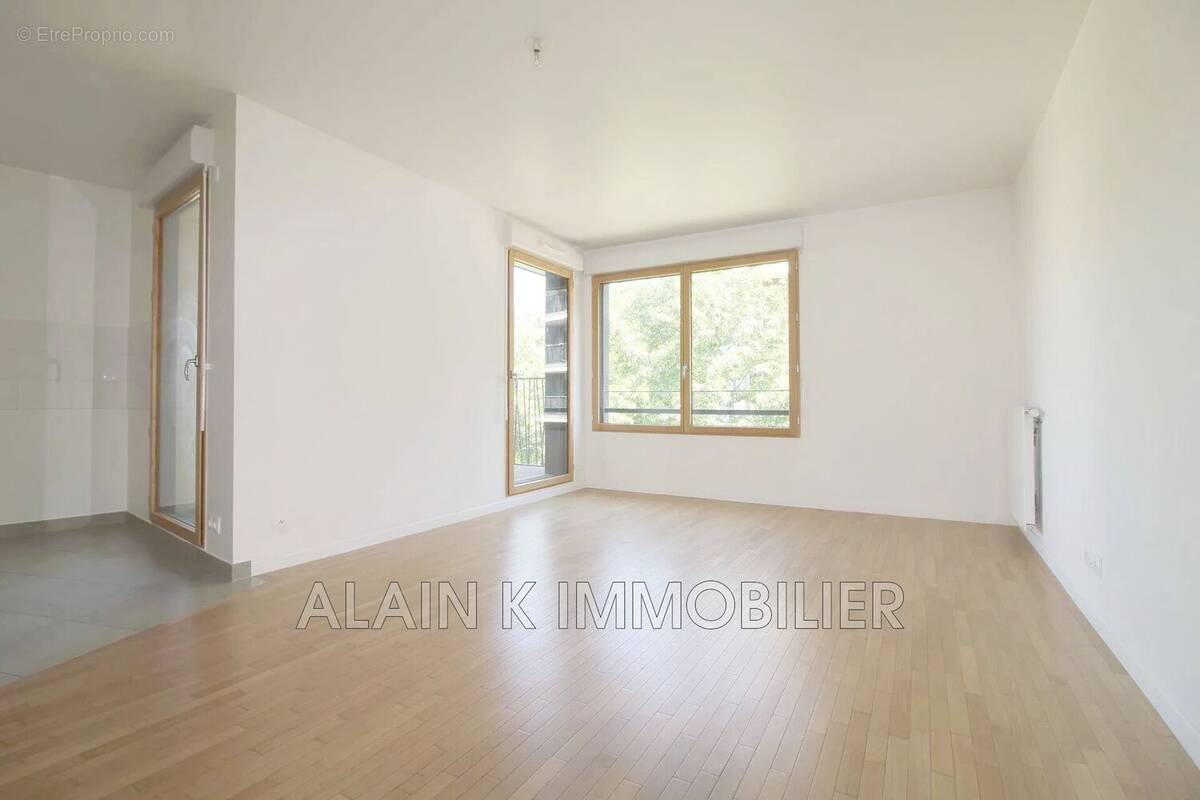 Appartement à CHAVILLE