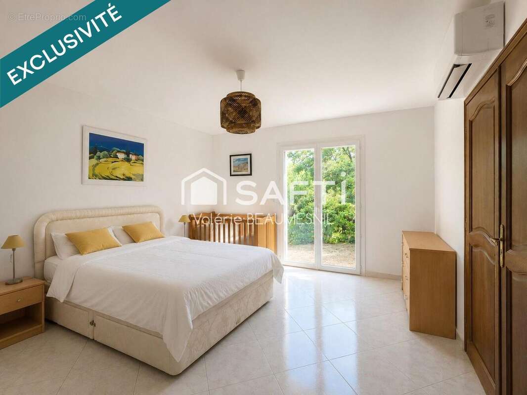 Maison 165 m² à Bagnols-En-Foret  - photo 9