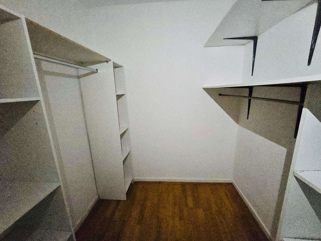Appartement à SAINT-ANDRE-LES-VERGERS