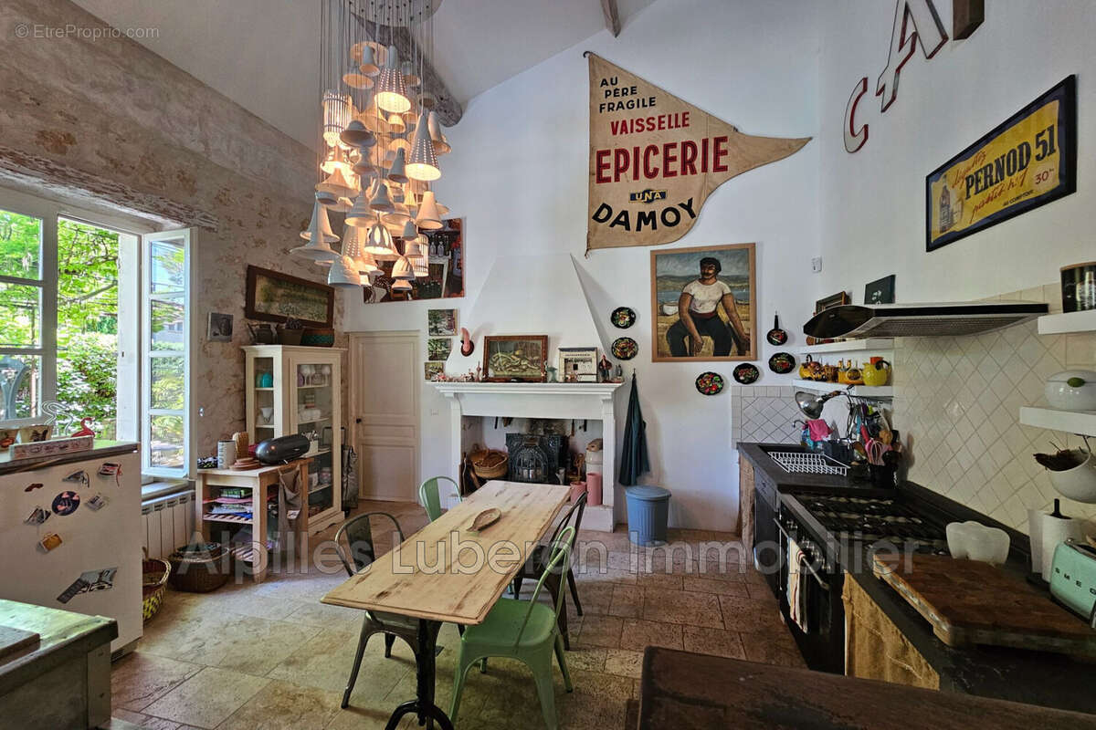 Maison à EYGALIERES