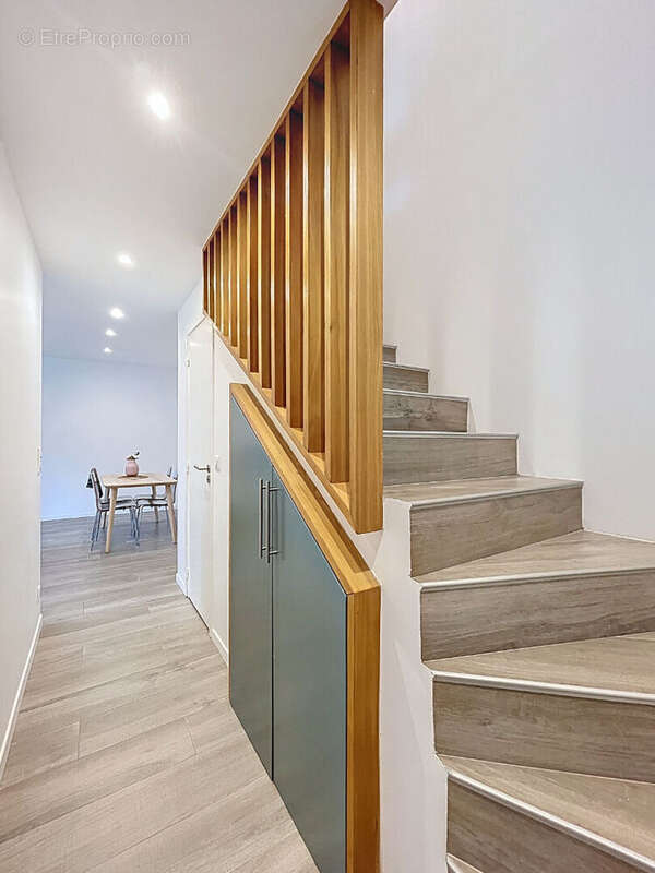 Maison à HOUILLES