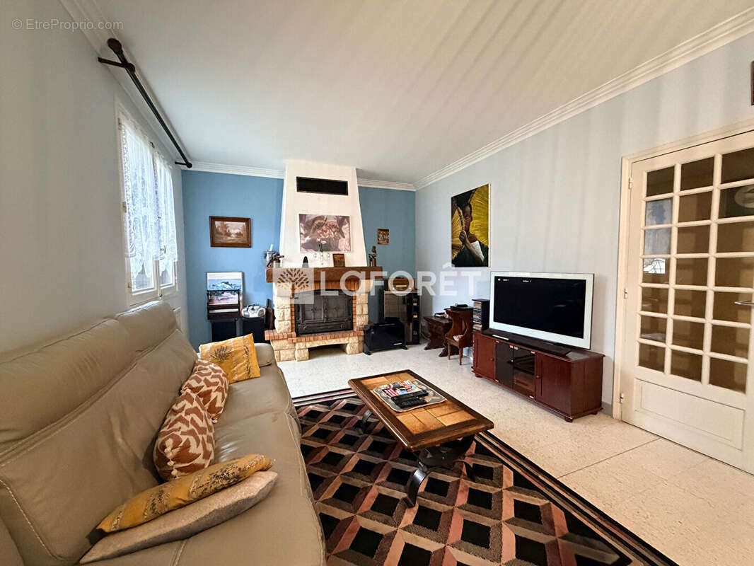 Maison à AMBIALET
