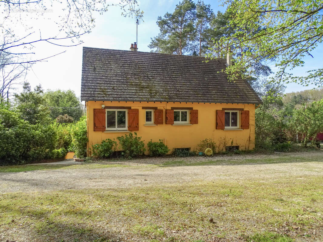 Maison à CHATRES-SUR-CHER