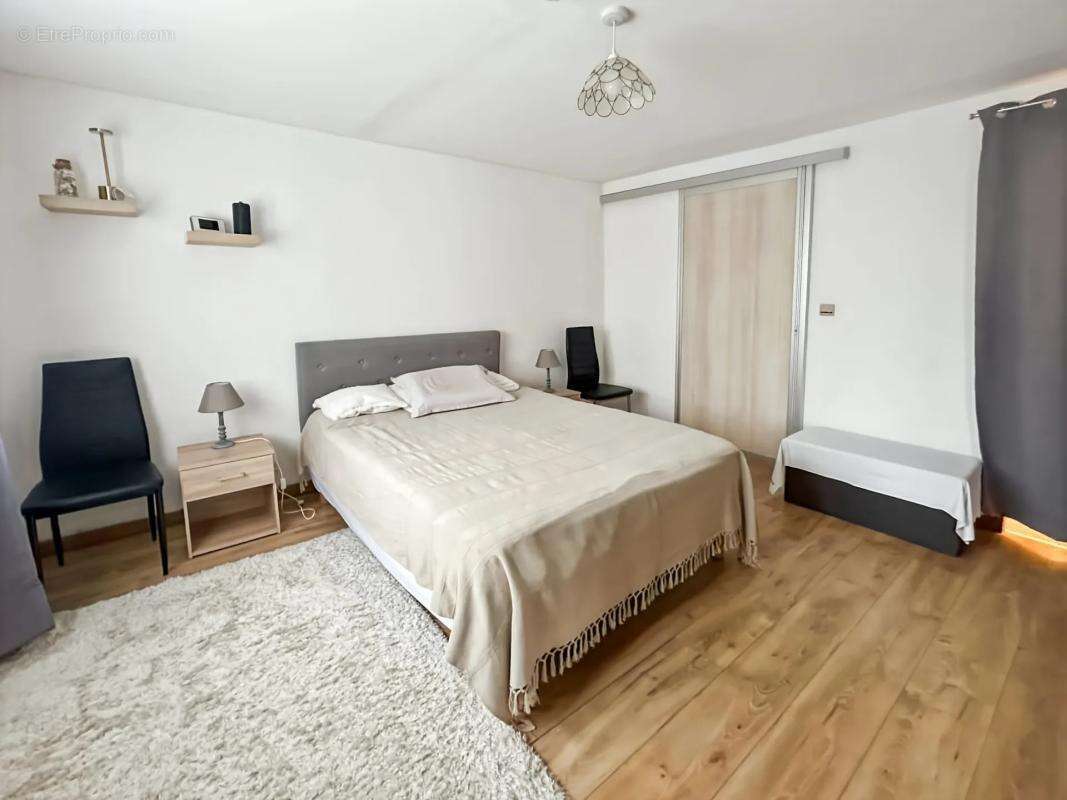 Maison à LA BERTHENOUX