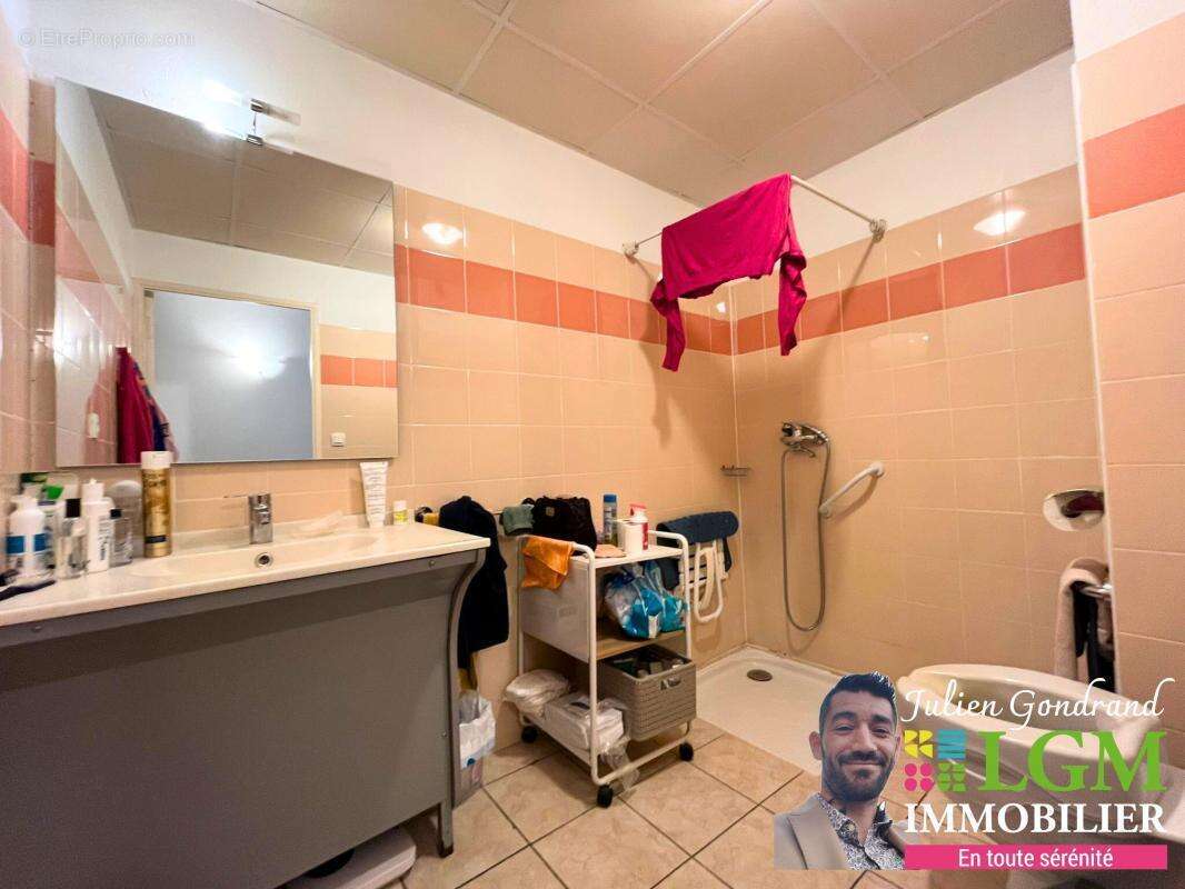 Appartement à NIMES