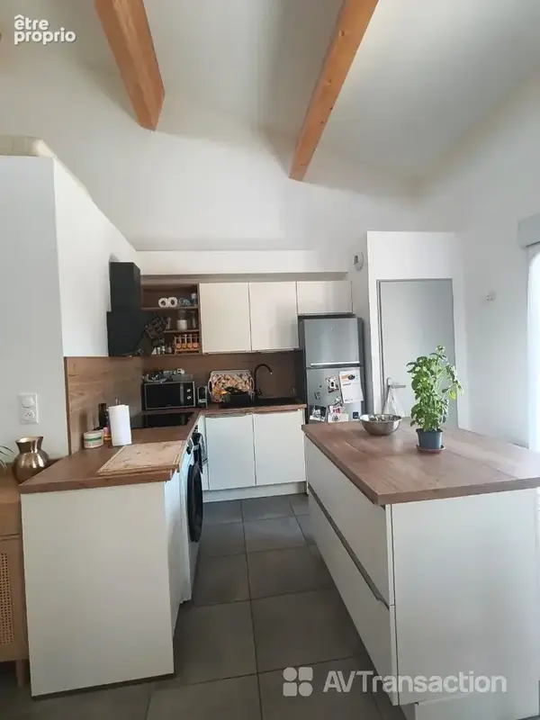 Appartement 3 pièces 74 m² à vendre à Trets (13530) - photo 4