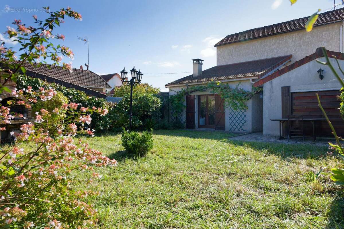 Photo 7 - Maison à MANTES-LA-VILLE