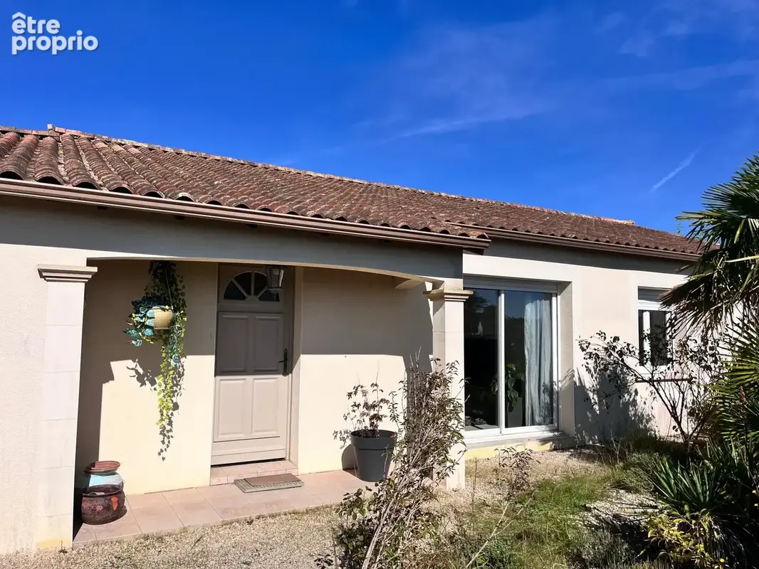 Photo 1 - Maison à SAINT-MAURICE-LA-CLOUERE