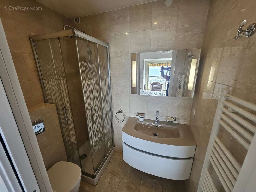 Appartement à VILLENEUVE-LOUBET