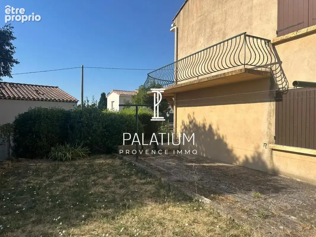 Maison 90m2- Quartier des Viougues- Double garage - photo 9