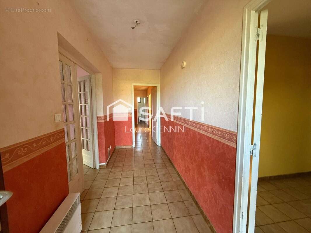 Photo 2 - Maison à VALREAS