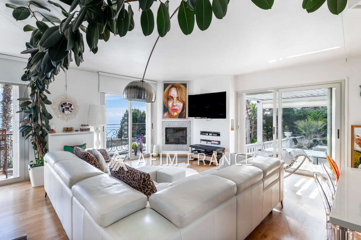 Maison à BEAUSOLEIL