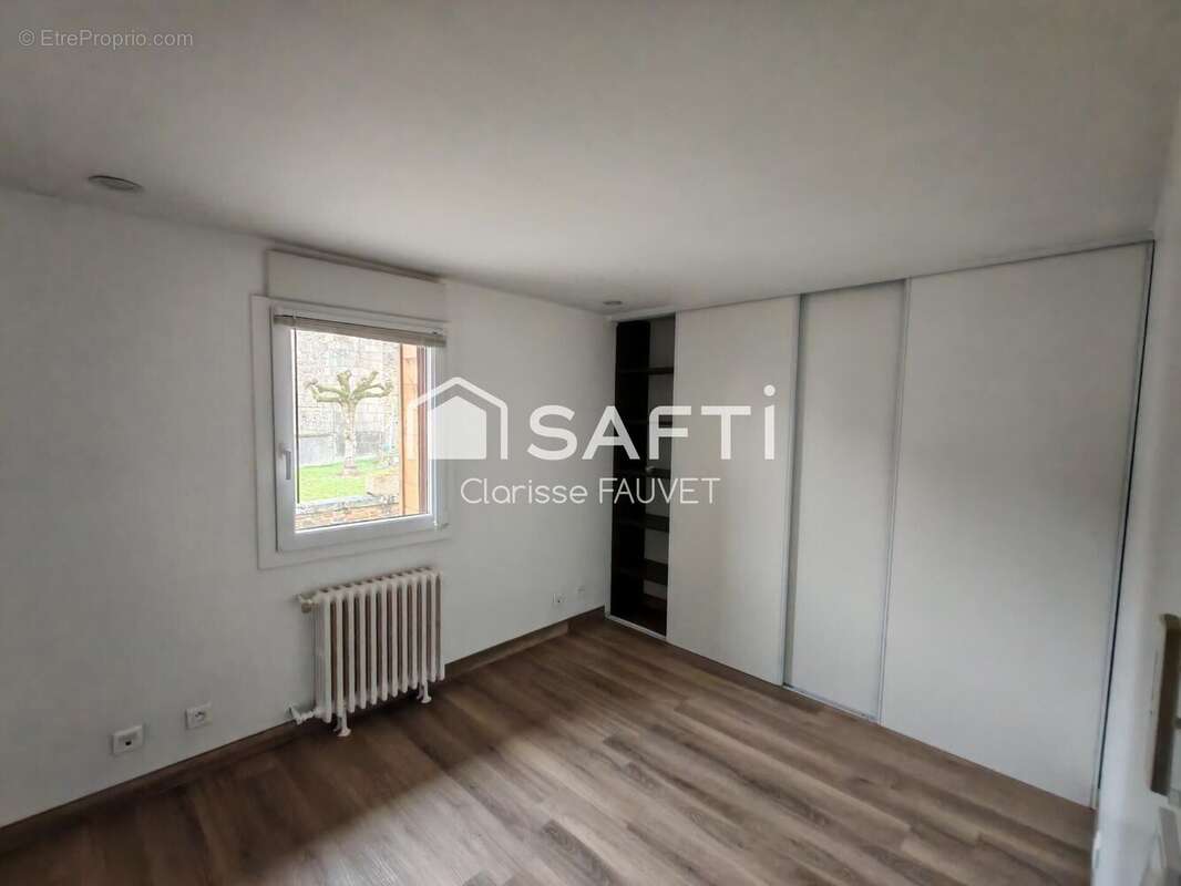 Photo 5 - Maison à SAINT-HILAIRE-BONNEVAL