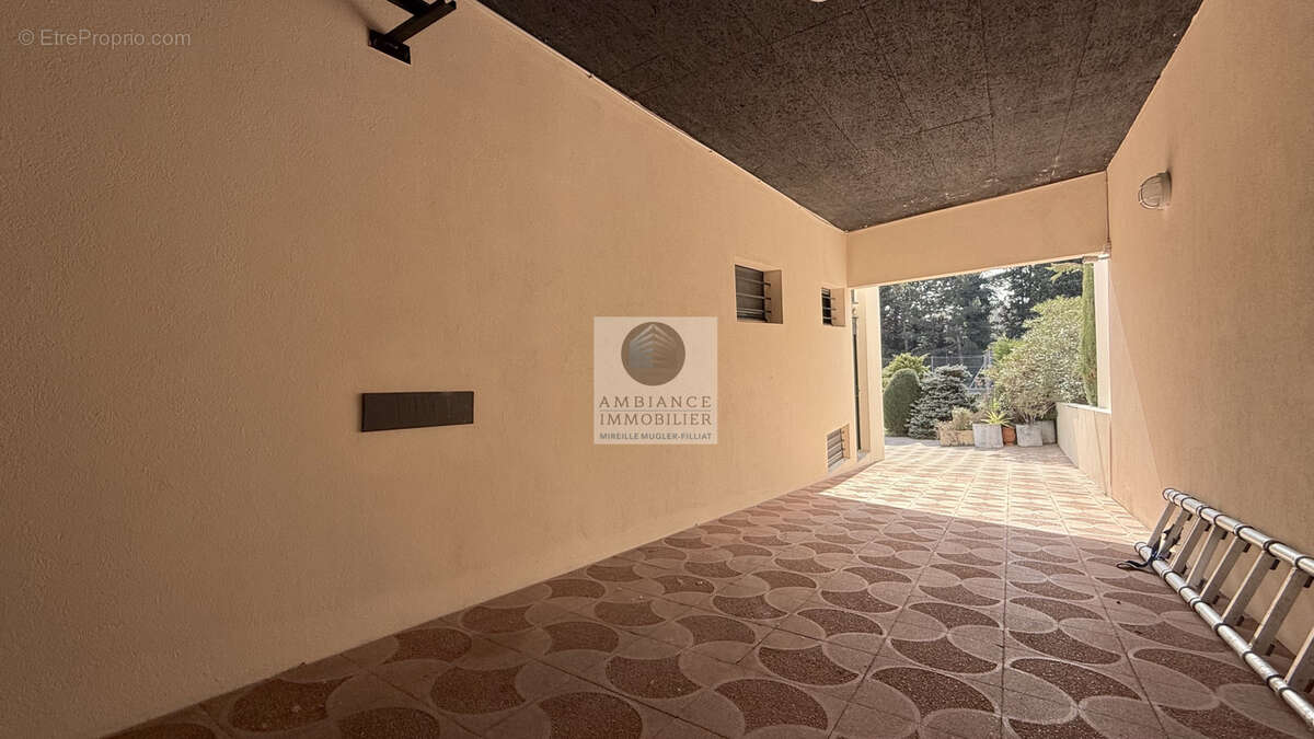 Maison à TOURNON-SUR-RHONE