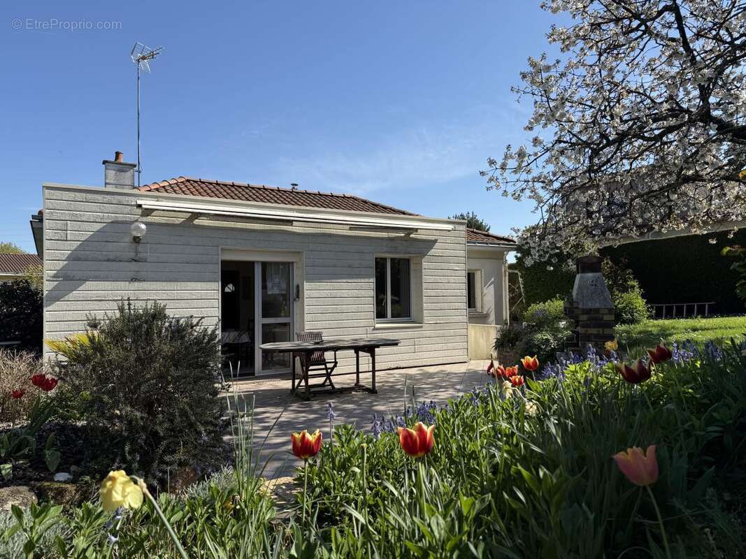 Maison à LE MAY-SUR-EVRE