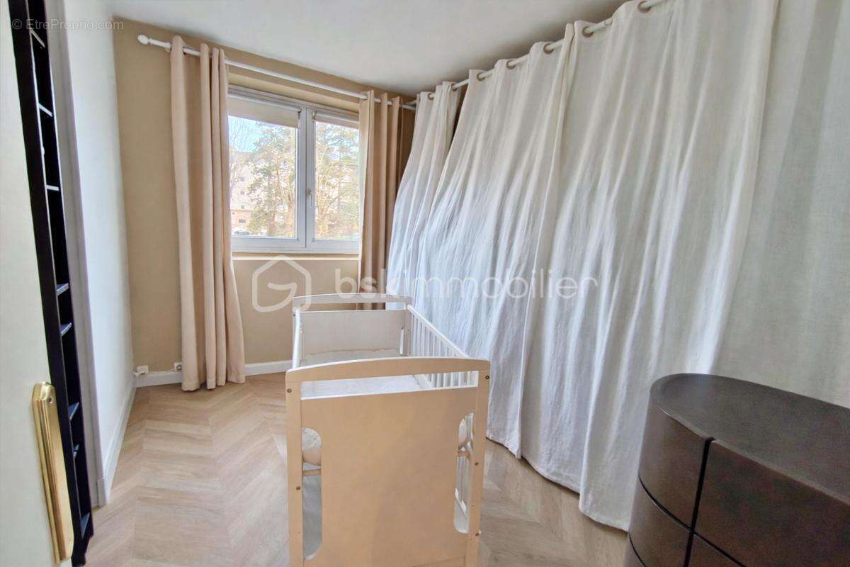 Appartement à VERSAILLES